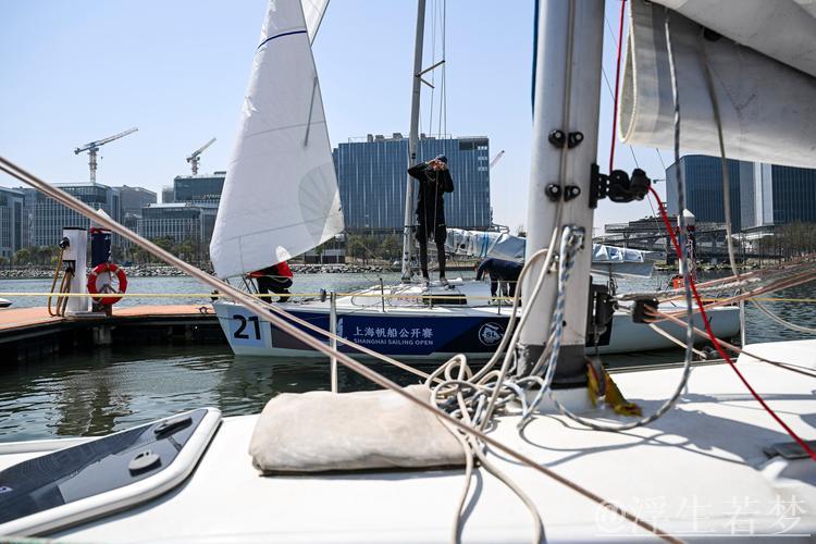 滴水湖上圆满结束：上海帆船公开赛完美落幕